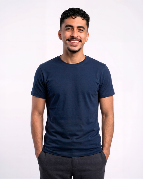 Camiseta Básica Essencial® - Azul Marinho