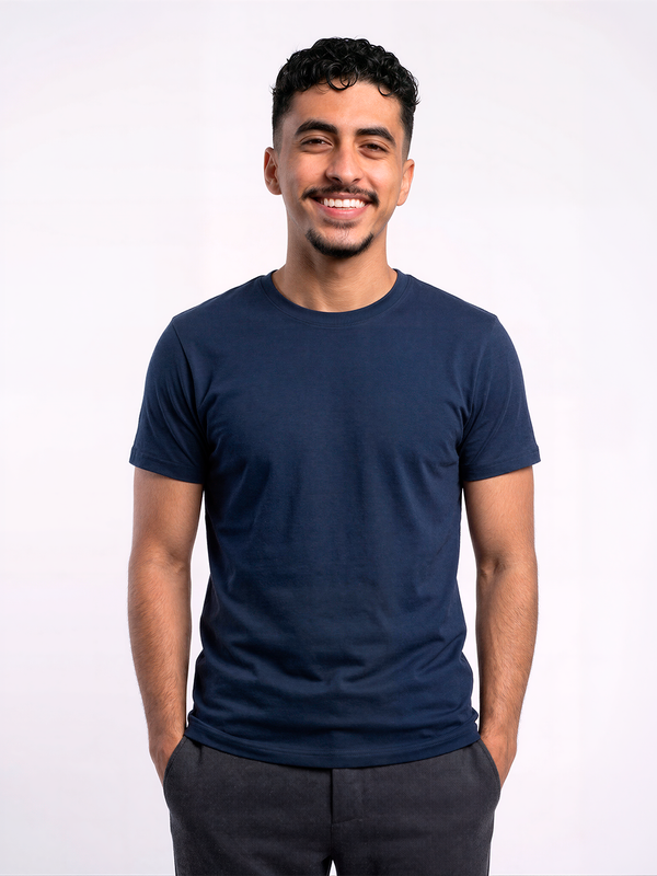 Camiseta Básica Essencial® - Azul Marinho