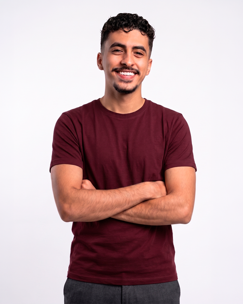 Camiseta Básica Essencial® - Bordô