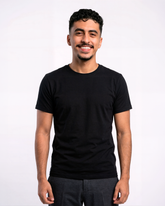 Camiseta Básica Essencial® - Preta